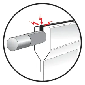 Electrifiable fence rail